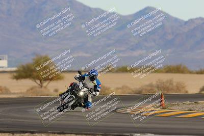 media/Dec-17-2022-SoCal Trackdays (Sat) [[224abd9271]]/Turn 15 (155pm)/